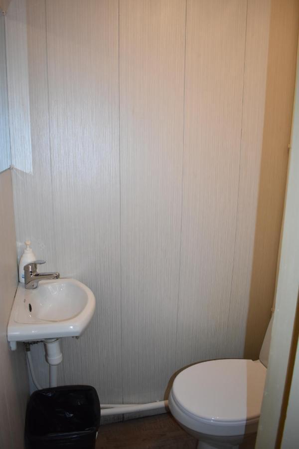 Budget Hostel 派尔努 外观 照片